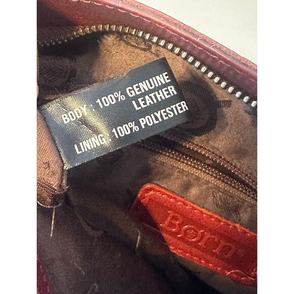 Børn Red Leather Crossbody Bag - Stylish and Practical! - Picture 8 of 12